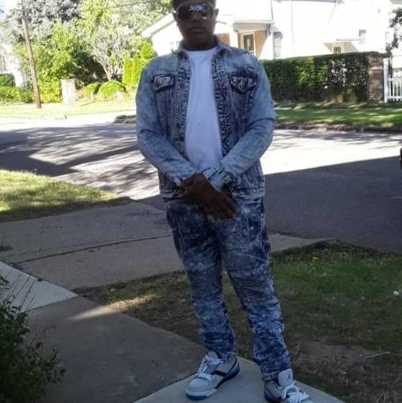 Meet your Posher, Rinaldo - Picture 1 of 1